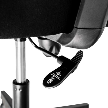 Fotel biurowy obrotowy FURVERO Norma BP/A2D/L1D czarny spełnia wymogi BHP