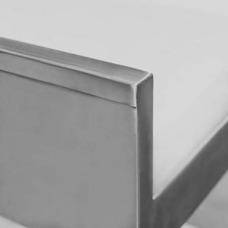 Stół gastronomiczny masarski z płytą polietylenową, półką i rantem Mega-M 150x70x85 cm stal nierdzewna