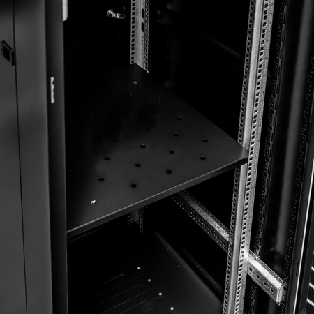 Szafa Rack 19″ 28U serwerowa na elektronikę Mega-M stojąca 60x80x136,5 cm czarna