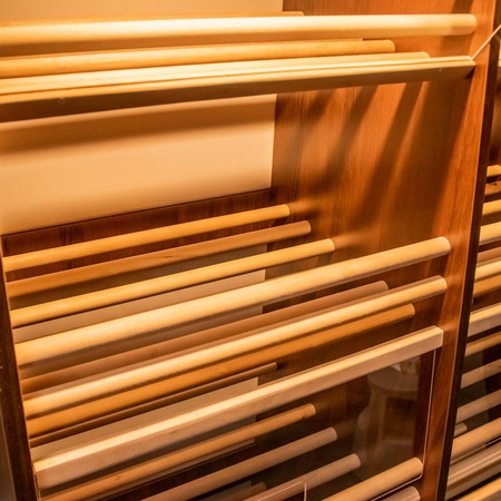 Regał na pieczywo H-200 cm L-100 cm G-50 cm plexi oświetlenie LED orzech ecco