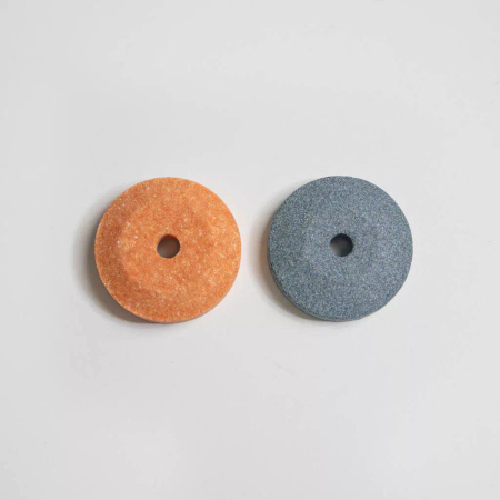 Zestaw kamieni ostrzących do krajalnicy do wędlin Mega-M o wymiarach ostrza 22 cm 25cm 30 cm