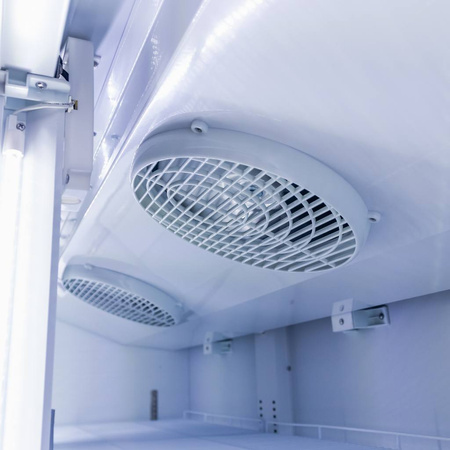 Witryna chłodnicza 3-drzwiowa 1664L Mega-M DIEGO i188 oświetlenie LED