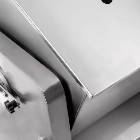 Mieszałka do mięsa z wychylną dzieżą Mega-M mimCR130.100.1500