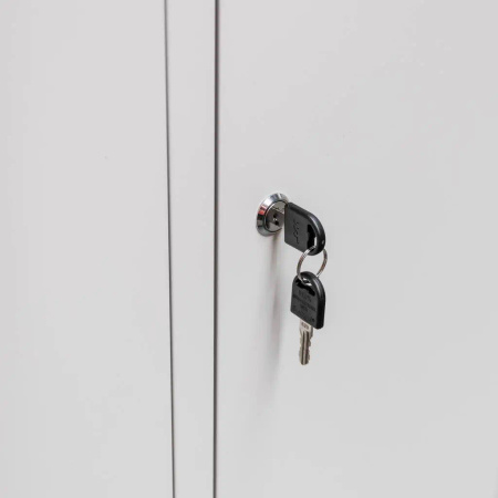 Szafka BHP ubraniowa Mega-M pracownicza 3-drzwiowa S-90 cm